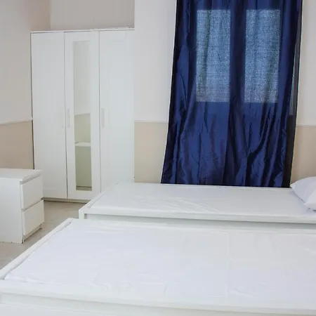 Domus Del Sole سيبونتو