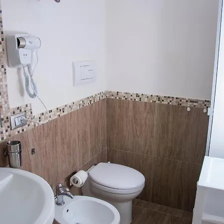 Domus Del Sole * سيبونتو