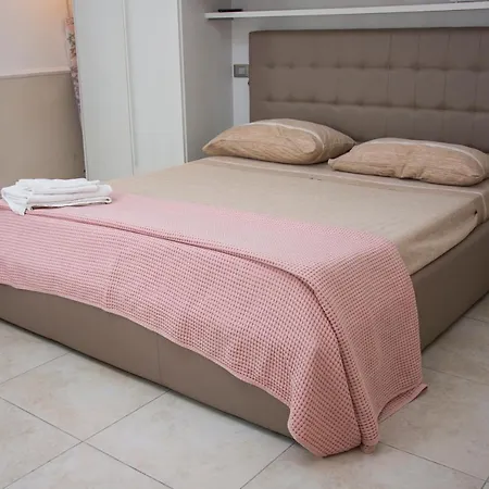 شقة Domus Del Sole *